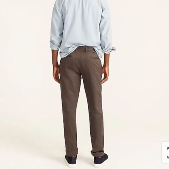 J. Crew 770™ Straight-fit stretch chino pant - Picture 4 of 13